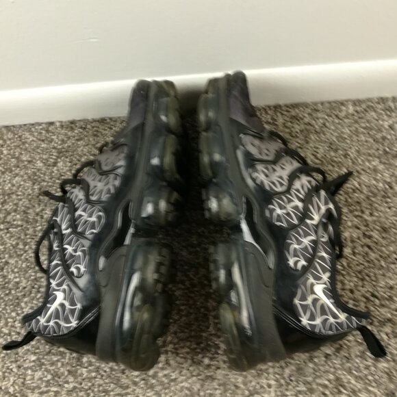 Nike Air VaporMax Plus Geometric Mens Size 9 Shoes Sneakers Running 924453-017 main image 5